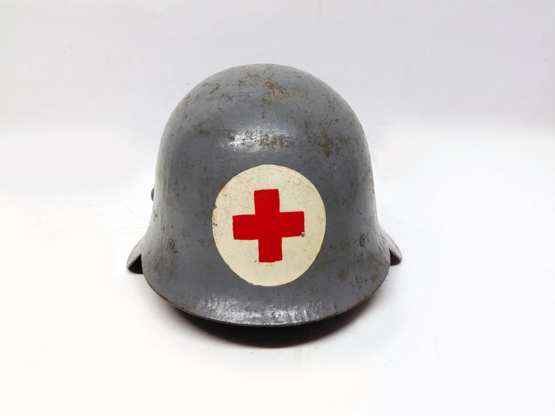 casco militar cruz roja.metal-piel 16x28x24 1u